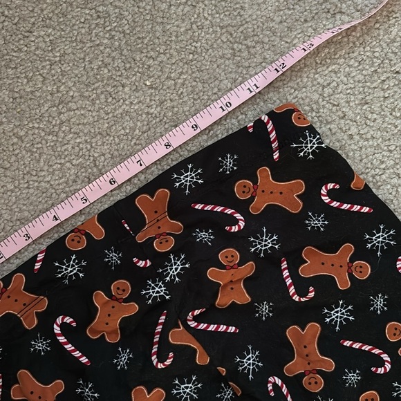 Joe Boxer Leggings with Gingerbread and Candy Cane Pattern size small - Picture 4 of 5